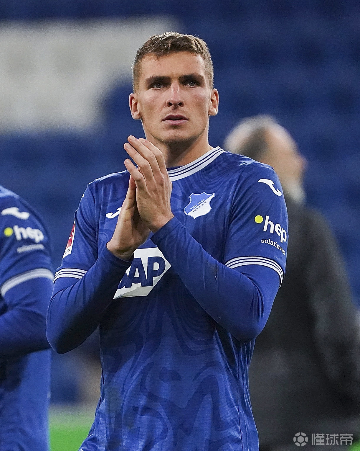 达姆施塔特主场战平对手,积分略有增加 达姆施塔特主场战平对手,积分略有增加