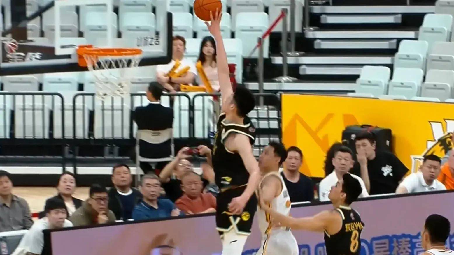 江苏队客场战胜山西队,开门红 江苏队客场战胜山西队,开门红