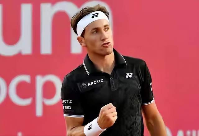 法国横扫挪威,稳步冲刺欧锦赛参赛资格 法国横扫挪威,稳步冲刺欧锦赛参赛资格