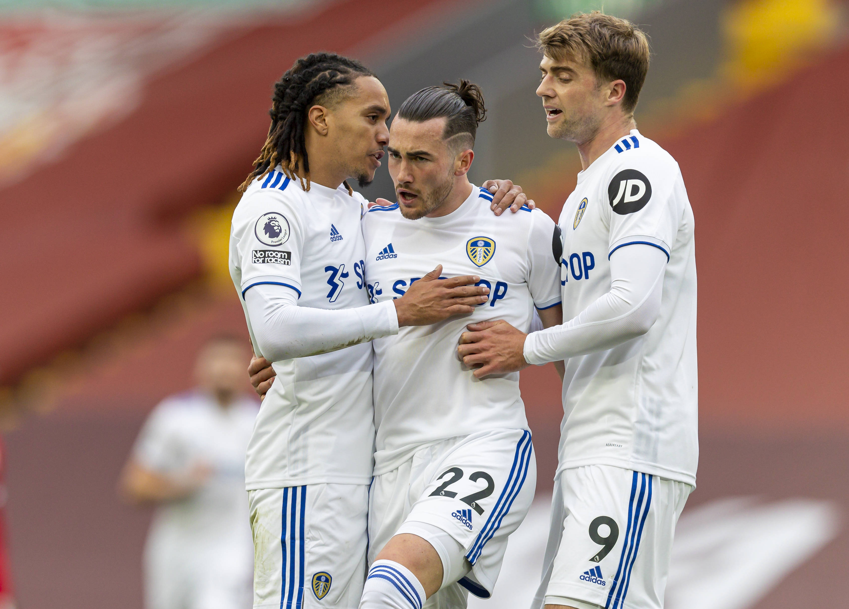 里尔主场取胜,保持领先优势实至名归 里尔主场取胜,保持领先优势实至名归