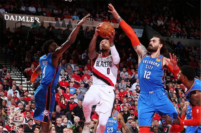 雷速官网下载-开拓者大胜活塞,取得四连胜