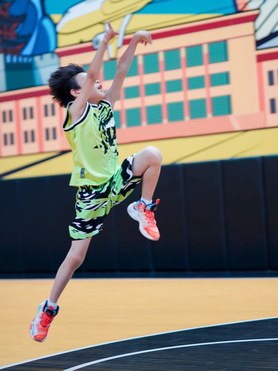 雷速官网-温州篮球队风生水起,战斗力出众