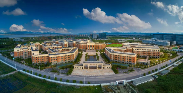 温州篮球队风生水起,战斗力出众 温州篮球队风生水起,战斗力出众