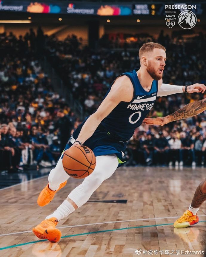 雷速官网下载-森林狼队新秀爆发,打出出色表现