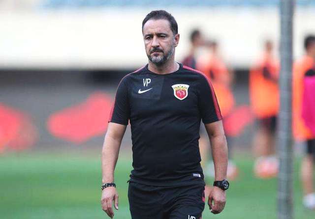 中超传奇教练讲述揭秘,挫折重重获宝藏 中超传奇教练讲述揭秘,挫折重重获宝藏