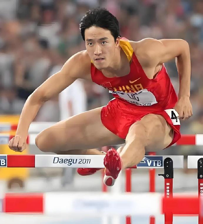 雷速-运动员们展现出色表现,引人侧目