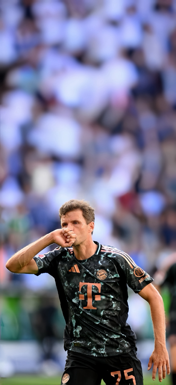 拜仁慕尼黑球员在社交媒体上互动 拜仁慕尼黑球员在社交媒体上互动