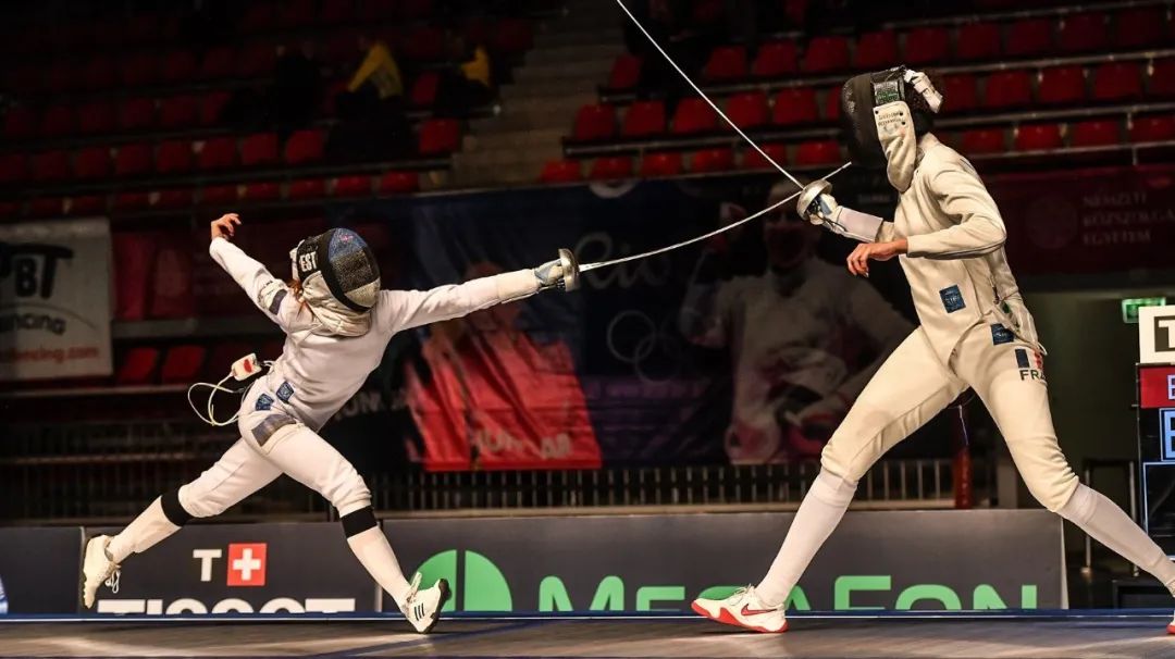 雷速官网-卢森堡击剑队实力横扫,勇夺团体金牌