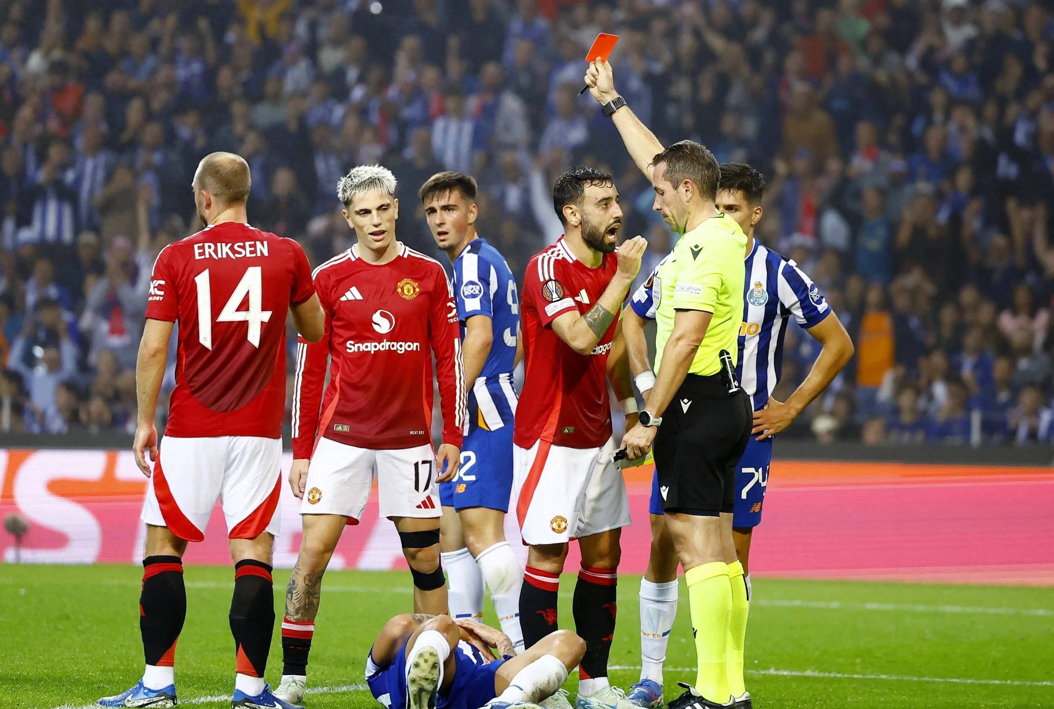 曼联后防失分频频,主帅提出改革意见,助球队胜利 曼联后防失分频频,主帅提出改革意见,助球队胜利