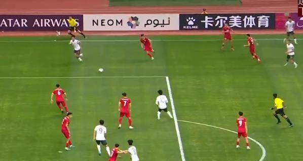 澳大利亚球队击败对手,晋级下一轮比赛! 澳大利亚球队击败对手,晋级下一轮比赛!