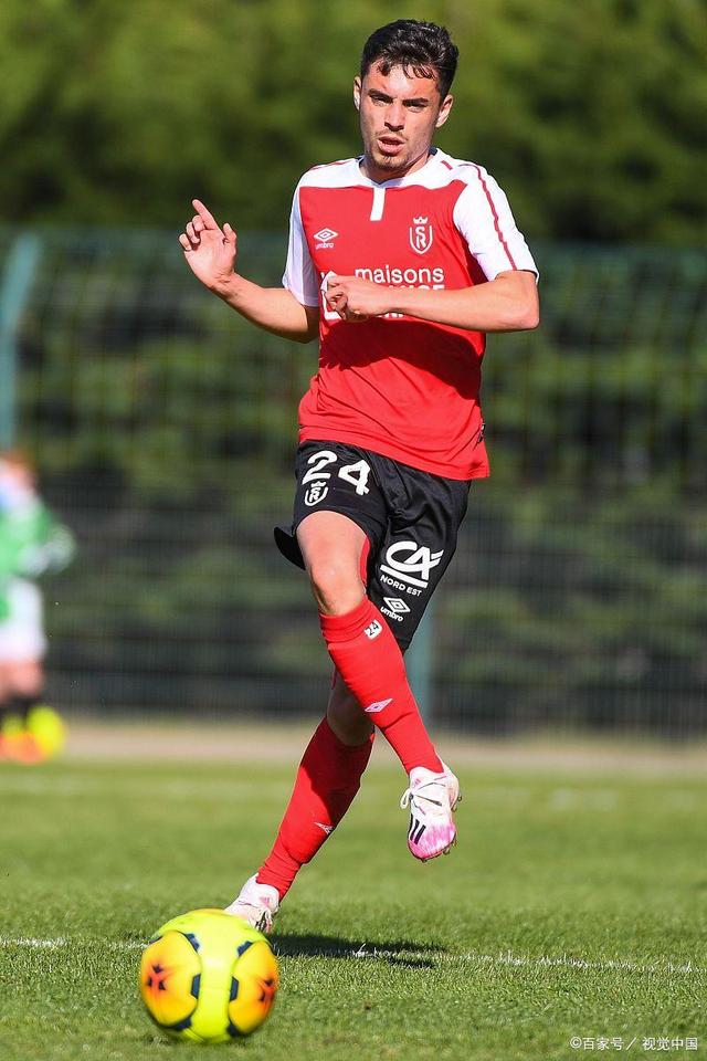 雷速官网-华伦西亚客场大败,战绩堪忧