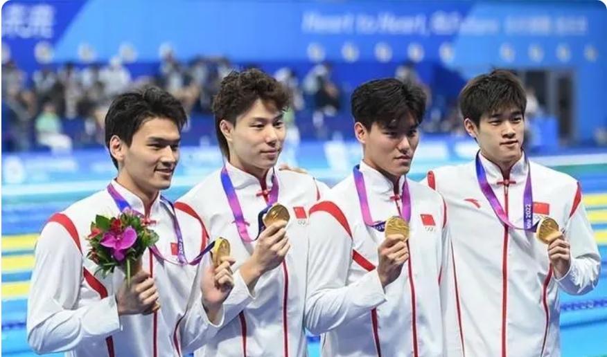 雷速-多国选手齐聚赛场,角逐激烈