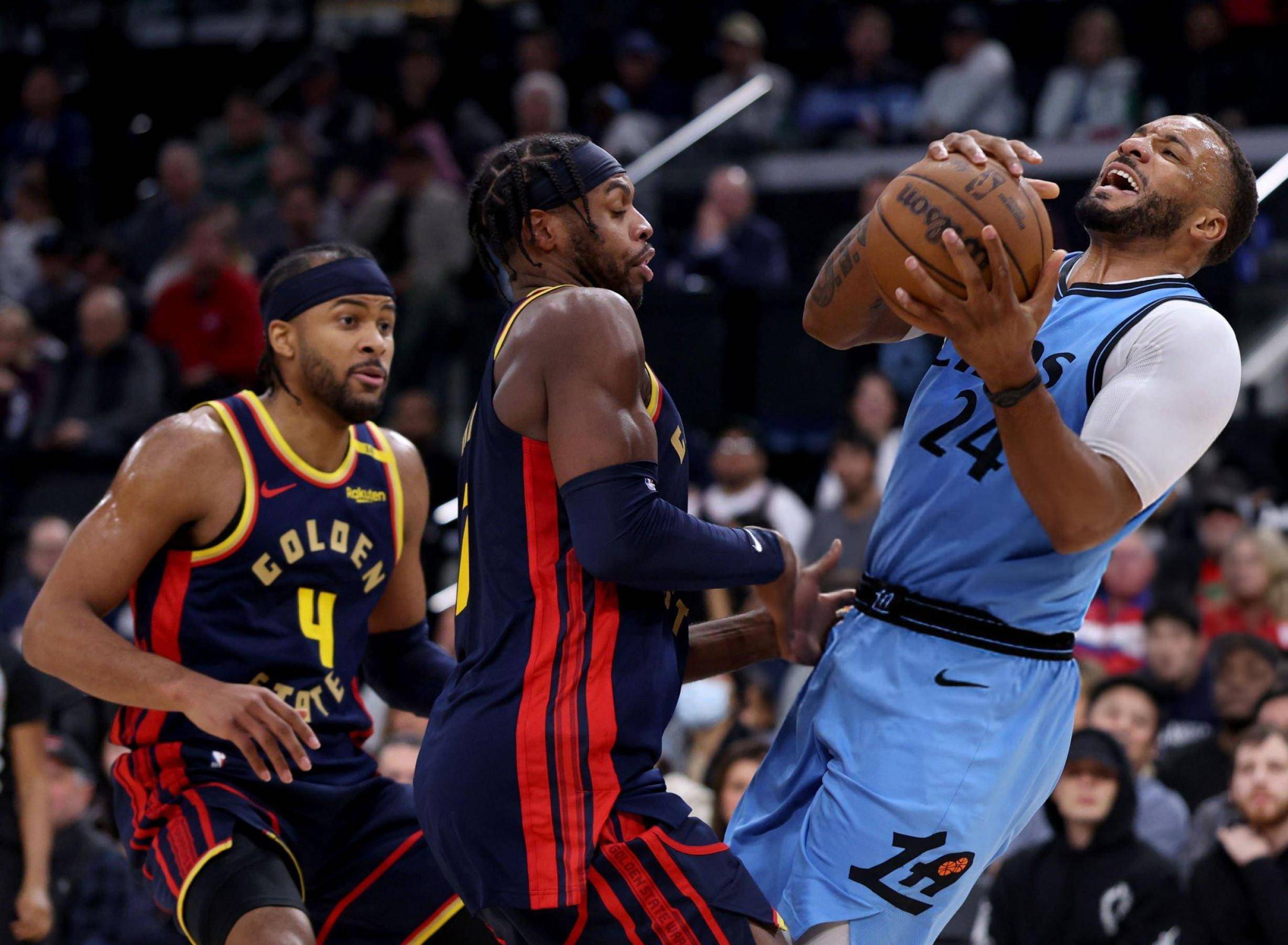 快船队客场告捷,终结湖人连胜纪录 快船队客场告捷,终结湖人连胜纪录