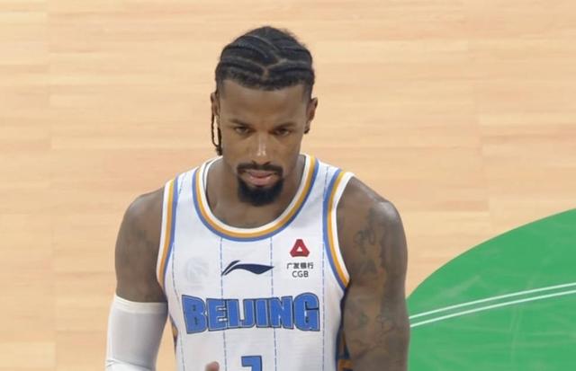 雷速直播-北京首钢队创纪录连胜,球员表现出色