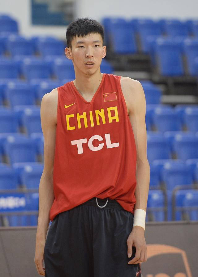 北京首钢队创纪录连胜,球员表现出色 北京首钢队创纪录连胜,球员表现出色