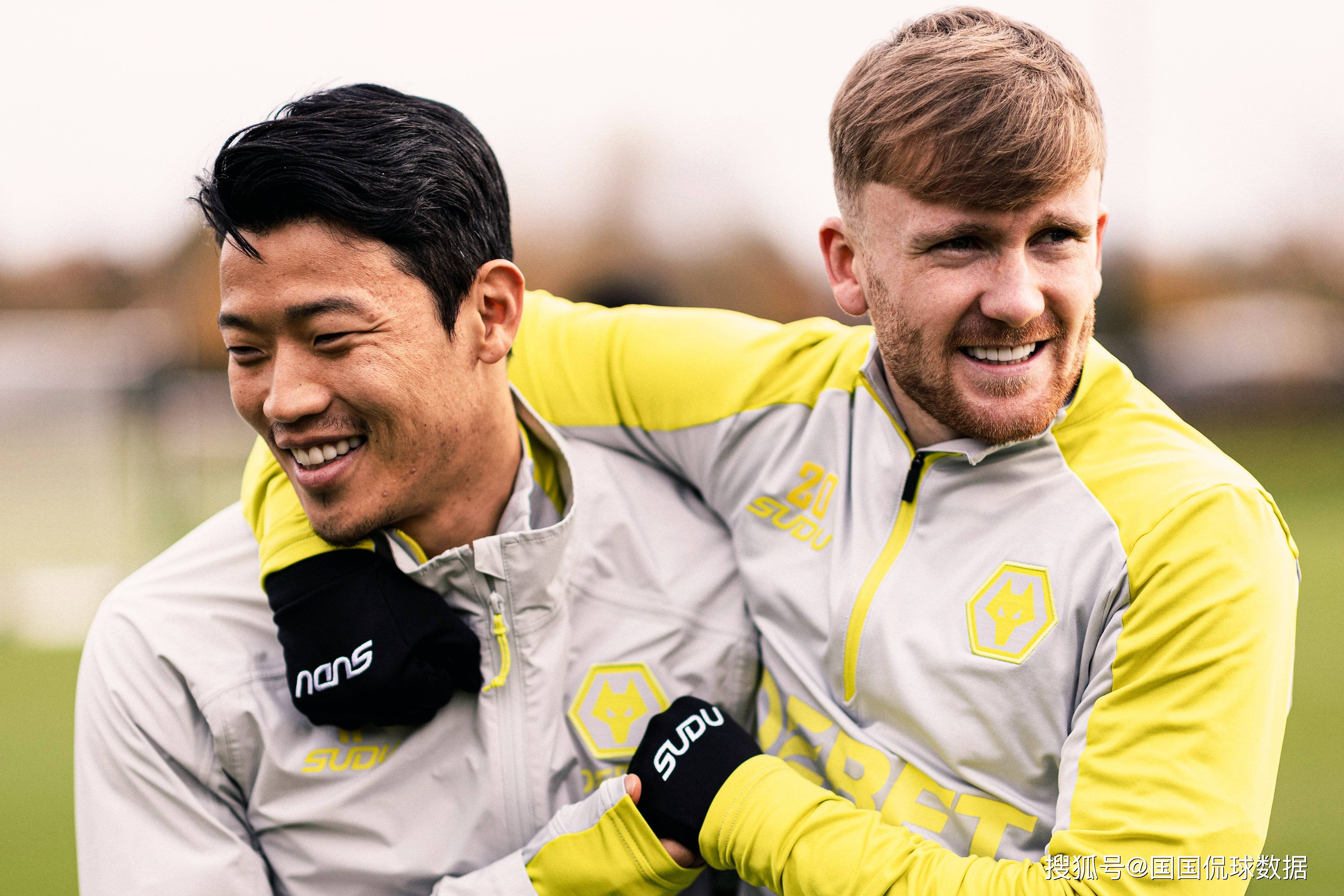 雷速直播-狼队主场大胜伯恩茅斯,豪取三分