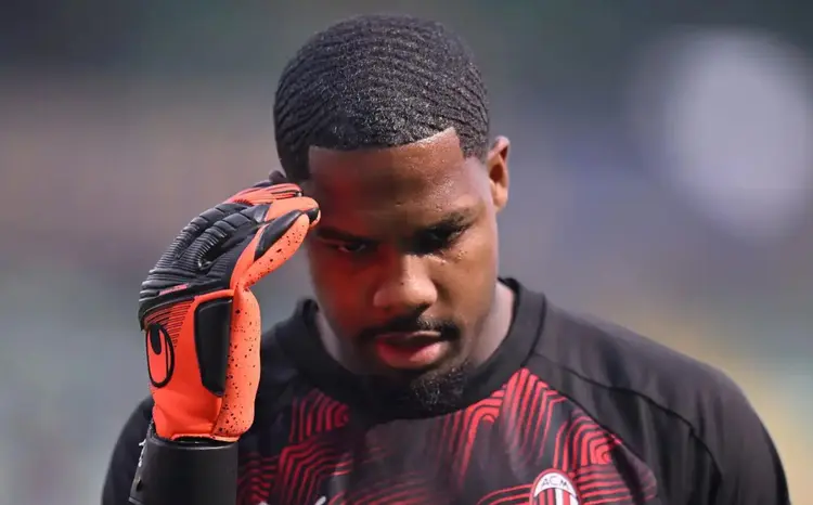 萨索洛连续遭遇不败,球队上升势头 萨索洛连续遭遇不败,球队上升势头