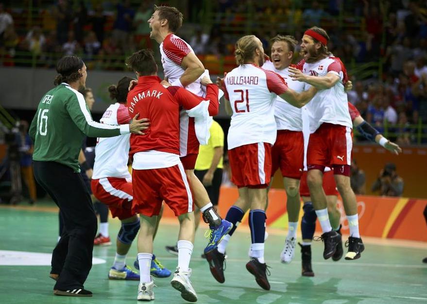 俄罗斯力克丹麦,晋级下一轮比赛 俄罗斯力克丹麦,晋级下一轮比赛