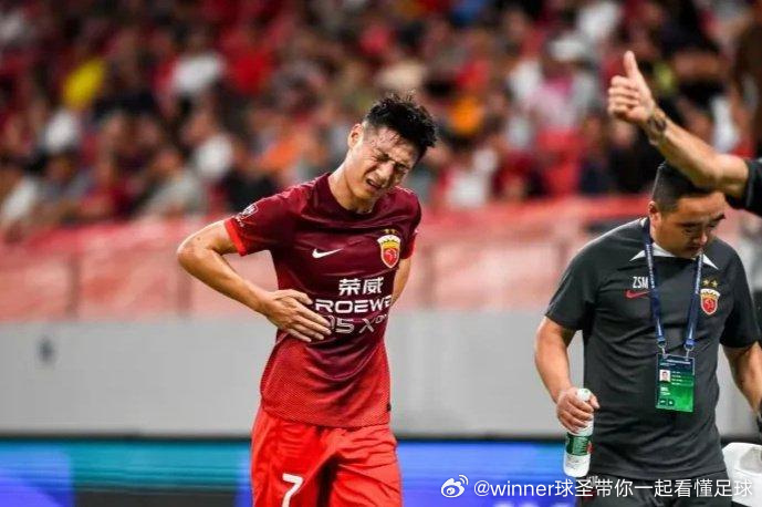 雷速官网-黄海球员全力拼搏,成功取得比赛胜利