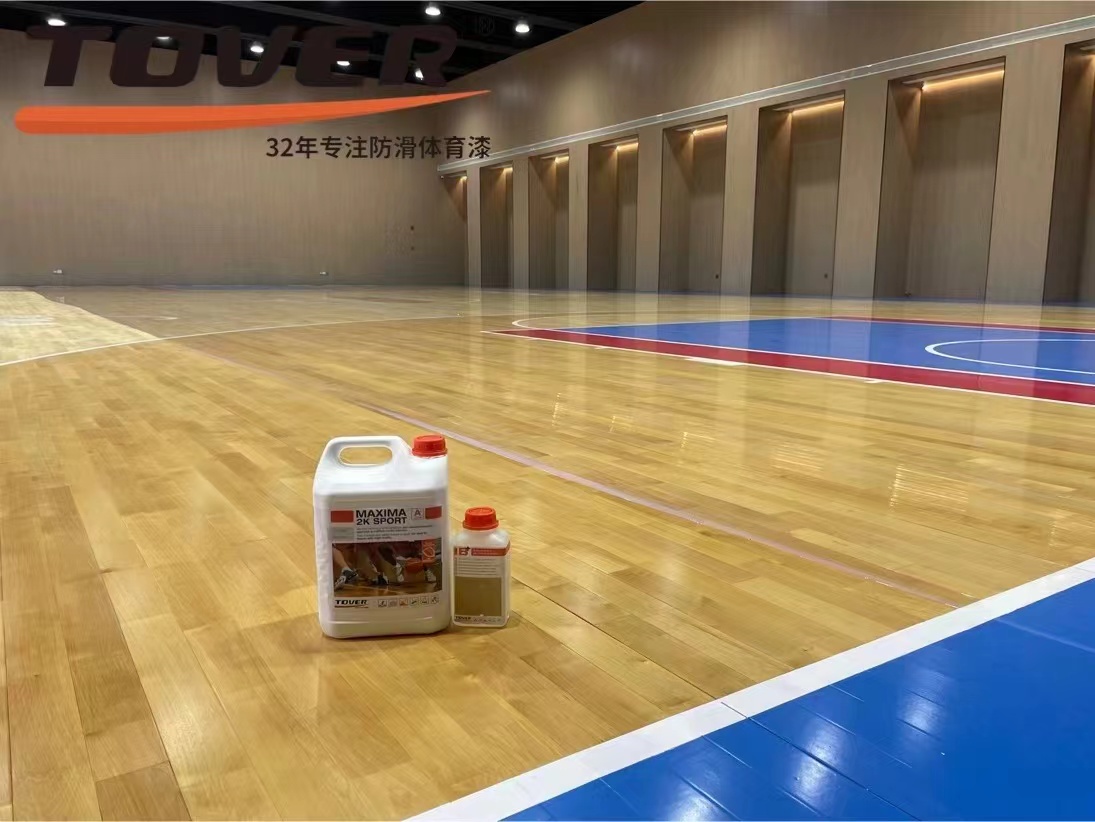 雷速直播-篮球场地改造完工,提升赛事质量和体验