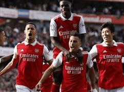 雷速官网-华特福德客场战平南安普顿,稳居中游