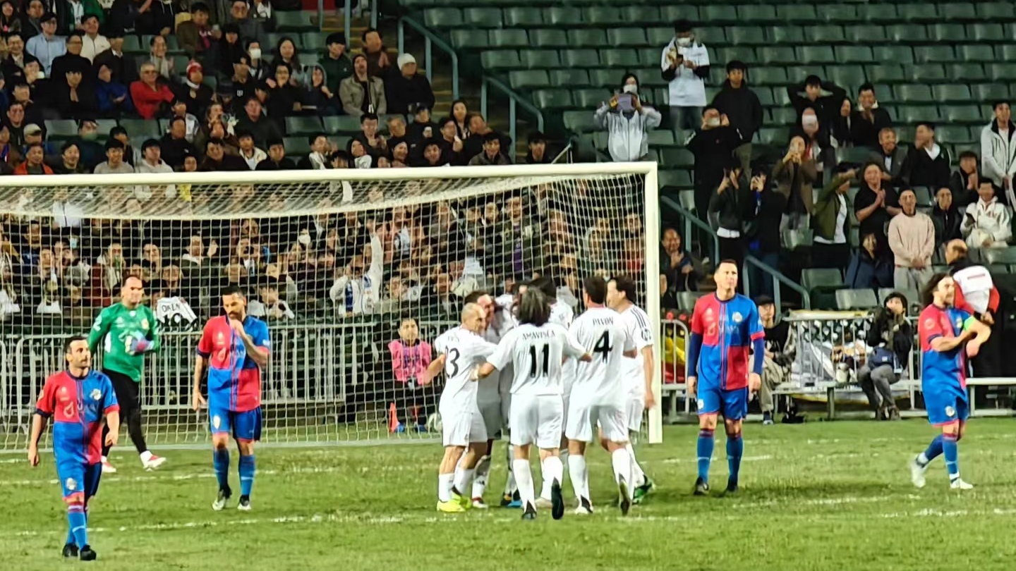 雷速官网-马德里德比憾战平,保持不败实力均衡