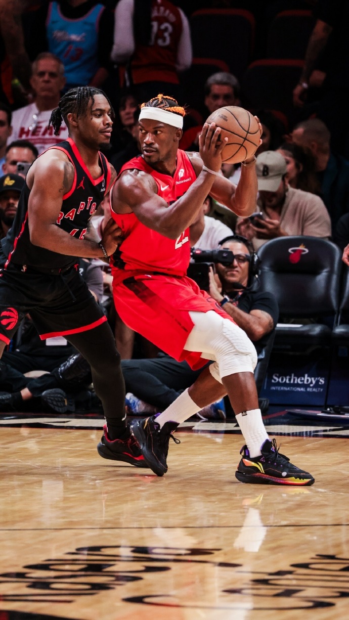 热火胜勇士,巴特勒冷静关键球 热火胜勇士,巴特勒冷静关键球