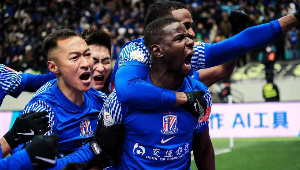 超级替补球员扭转比赛局势,带队成功逆袭夺冠 超级替补球员扭转比赛局势,带队成功逆袭夺冠