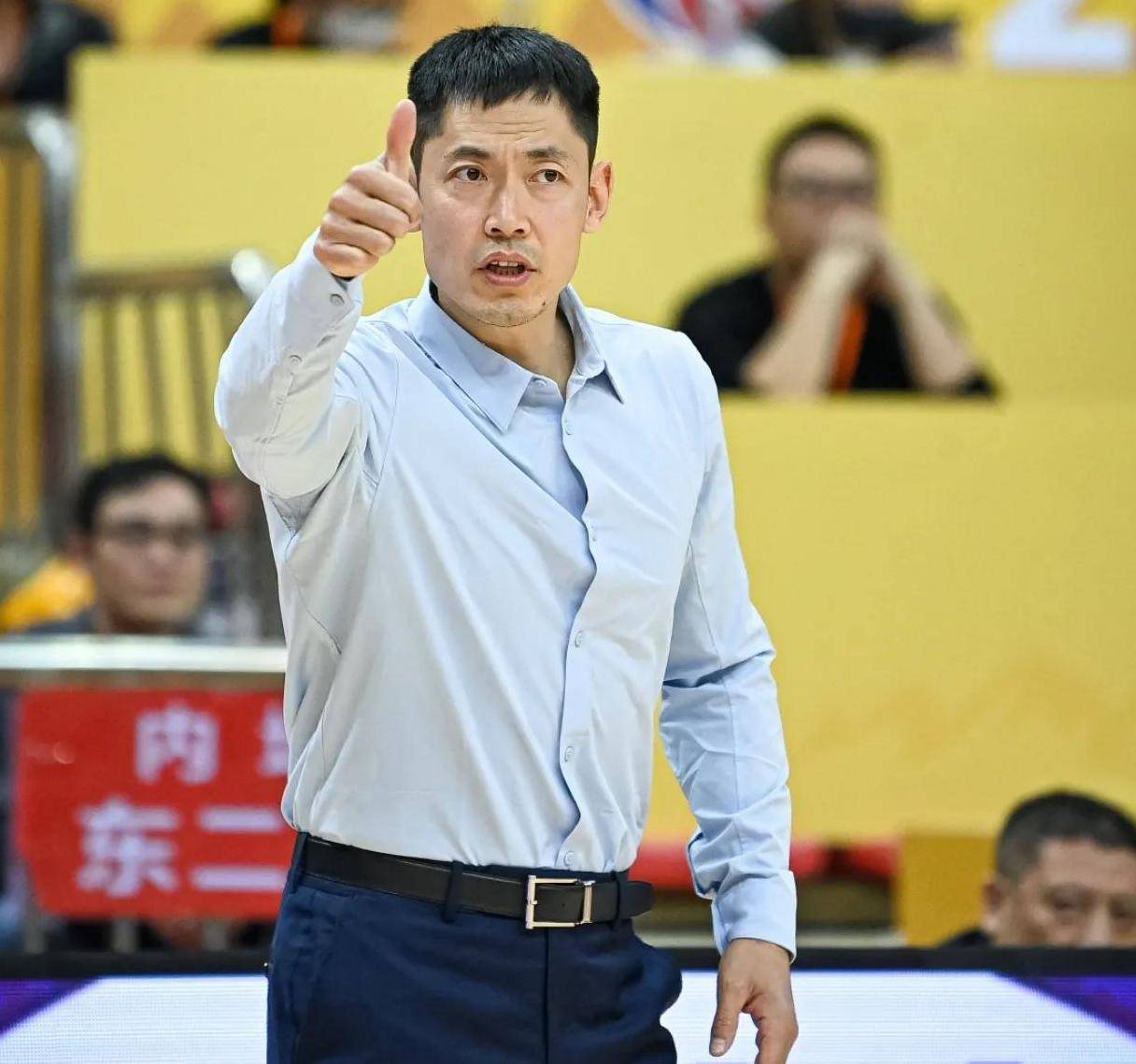 雷速直播-球队犯规过多,败因探究令人啼笑皆非