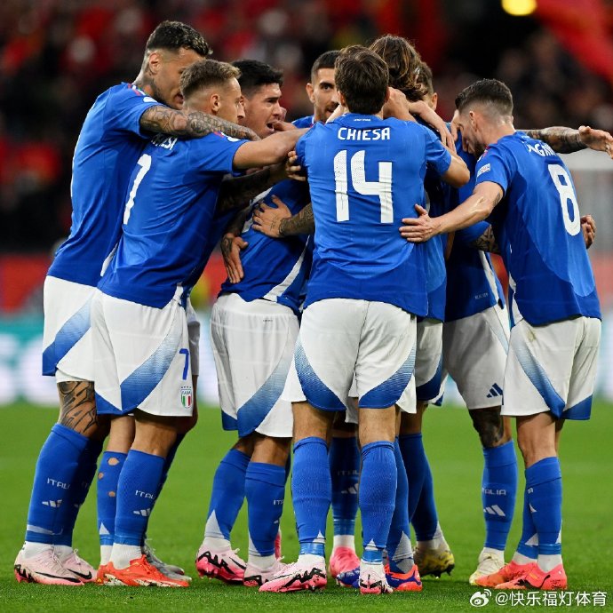 雷速官网-意大利近10场比赛保持不败,锁定小组头名