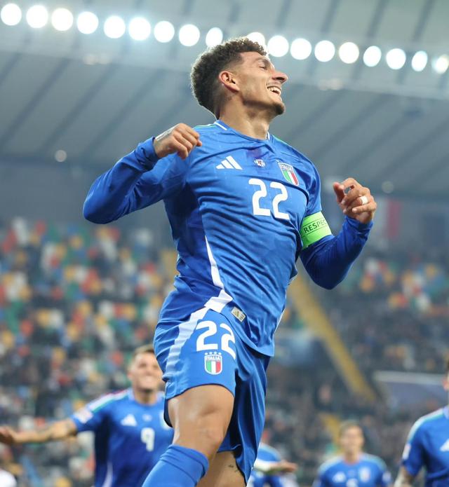 意大利近10场比赛保持不败,锁定小组头名 意大利近10场比赛保持不败,锁定小组头名