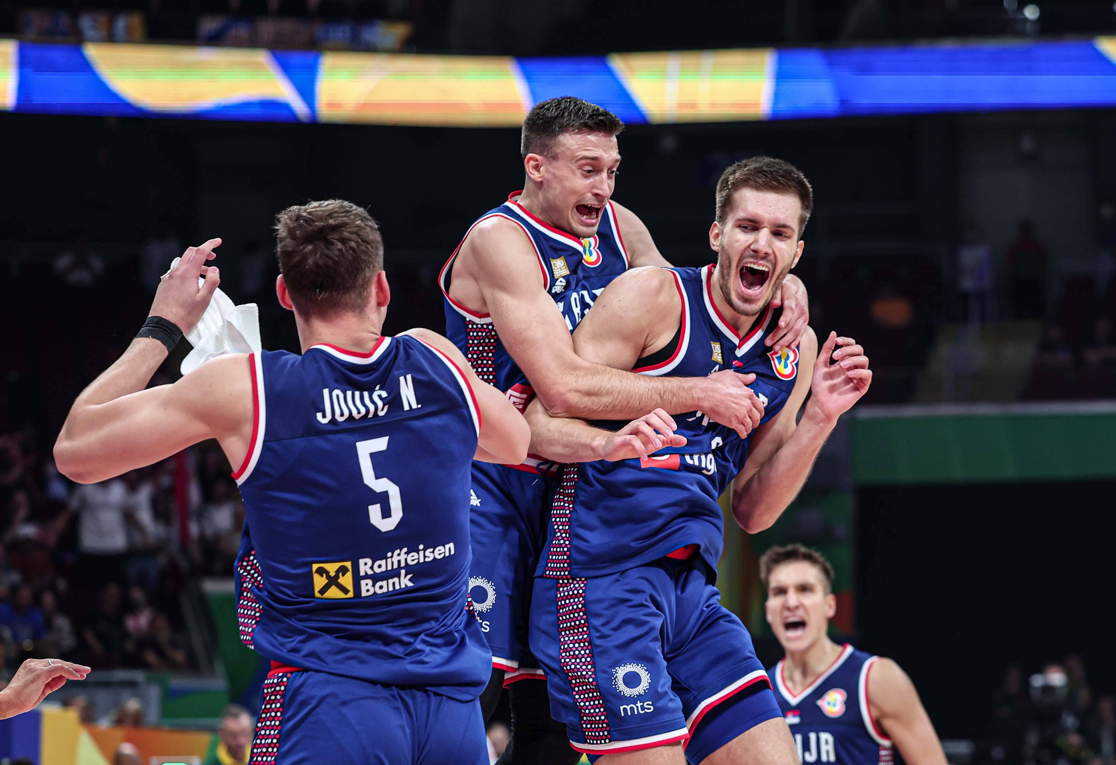 雷速官网下载-立陶宛篮球明星浮出水面,成为球场焦点