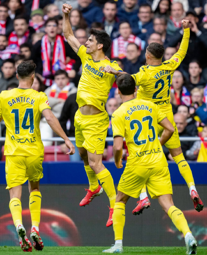 比利亚雷亚尔客场击败对手,曼萨诺喜获首胜 比利亚雷亚尔客场击败对手,曼萨诺喜获首胜