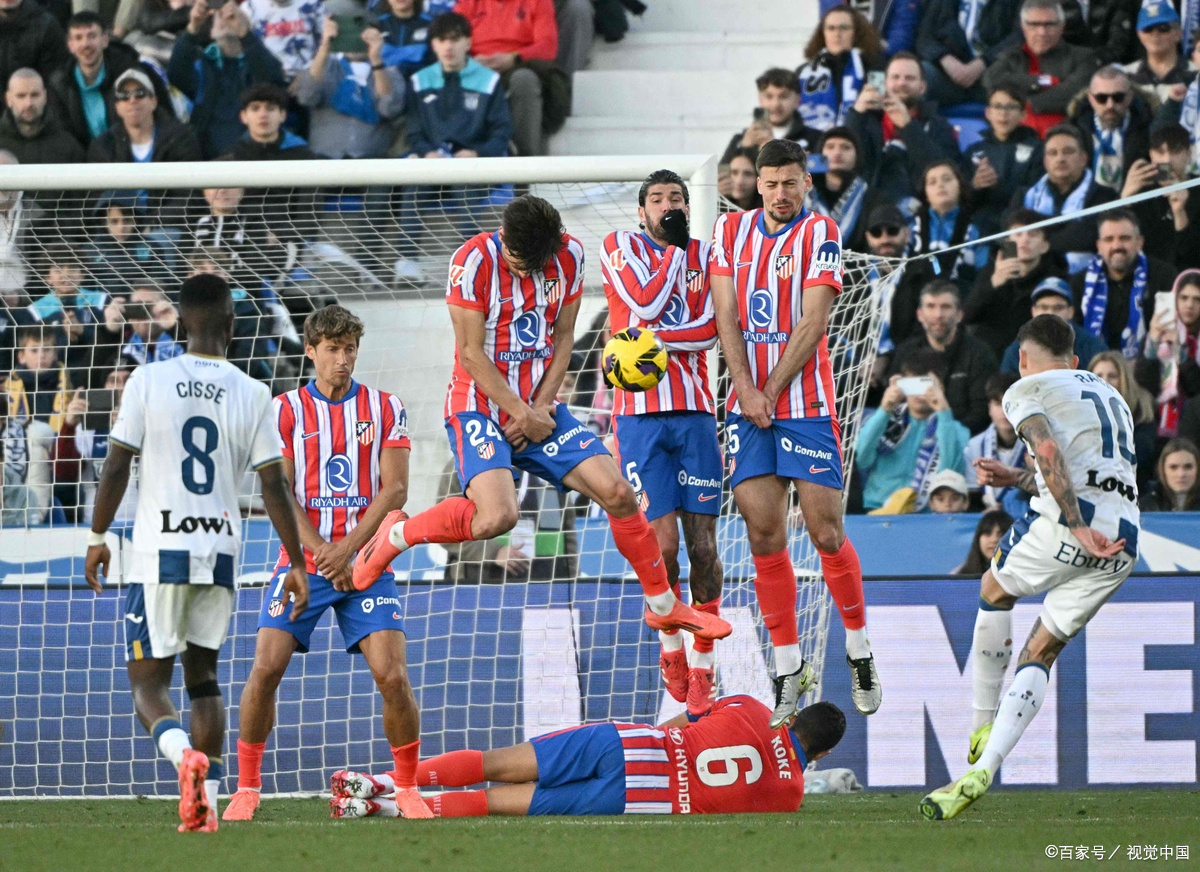 佛罗伦萨主场大胜罗马,获得宝贵三分胜利 佛罗伦萨主场大胜罗马,获得宝贵三分胜利