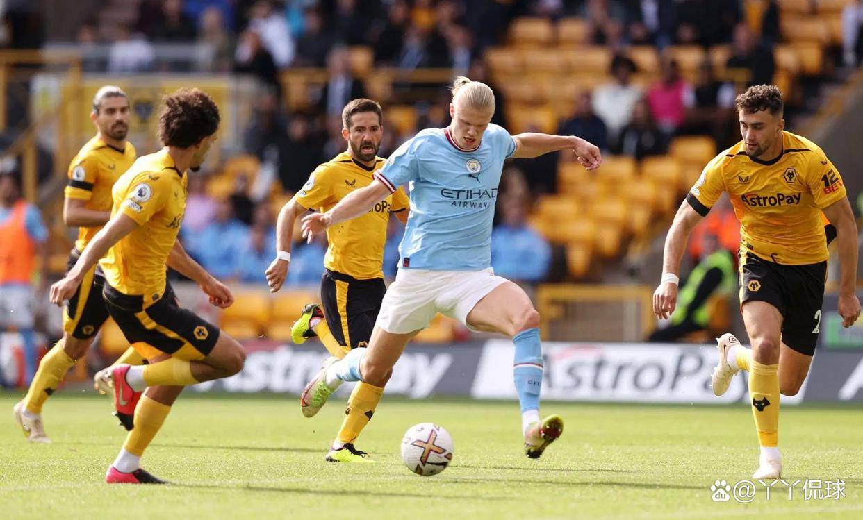 曼城主场对阵狼队,强弱对决 曼城主场对阵狼队,强弱对决