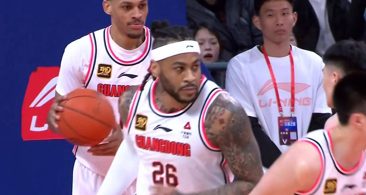 外援引进加码,球队实力或将上升到新高度 外援引进加码,球队实力或将上升到新高度