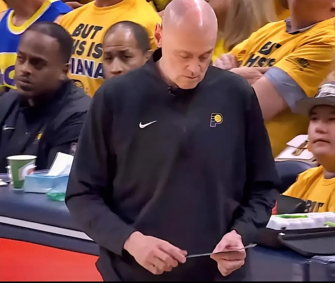 主教练调整首发阵容,力求在下一场比赛中击败对手 主教练调整首发阵容,力求在下一场比赛中击败对手