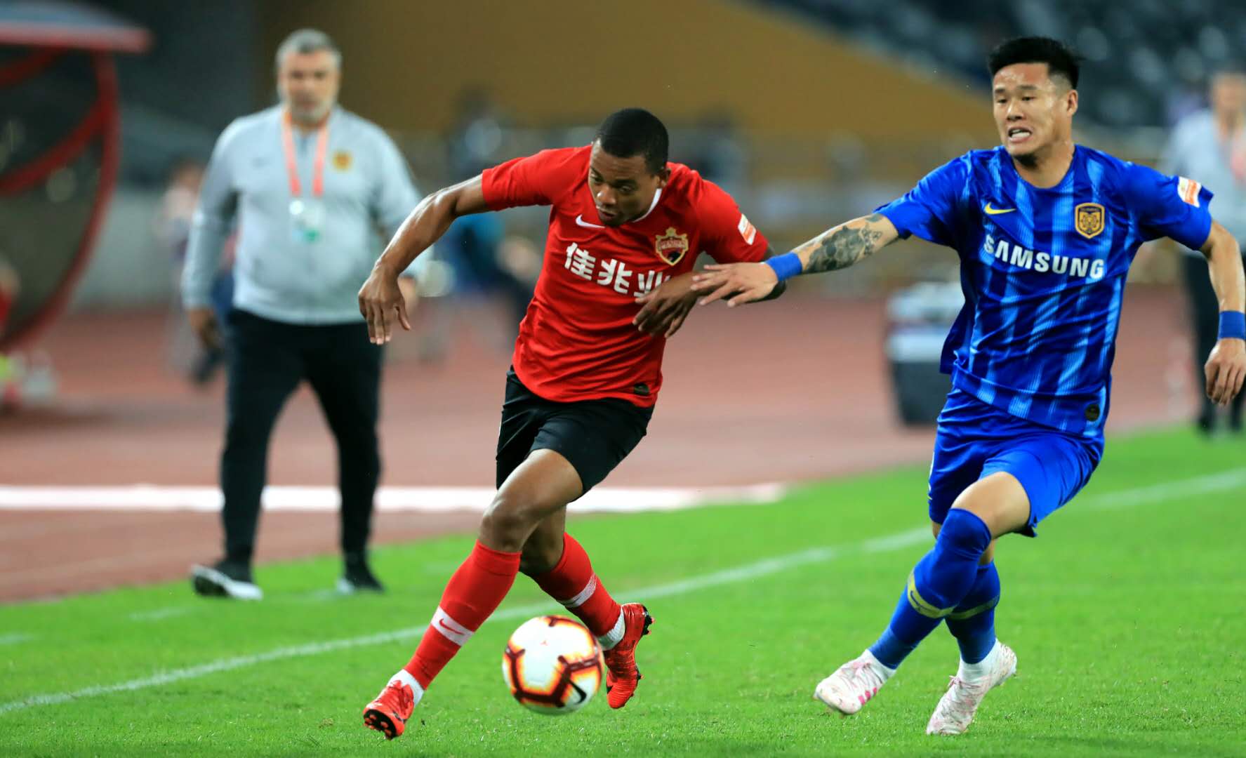 克什米拉在主场告负,球队表现不佳 克什米拉在主场告负,球队表现不佳